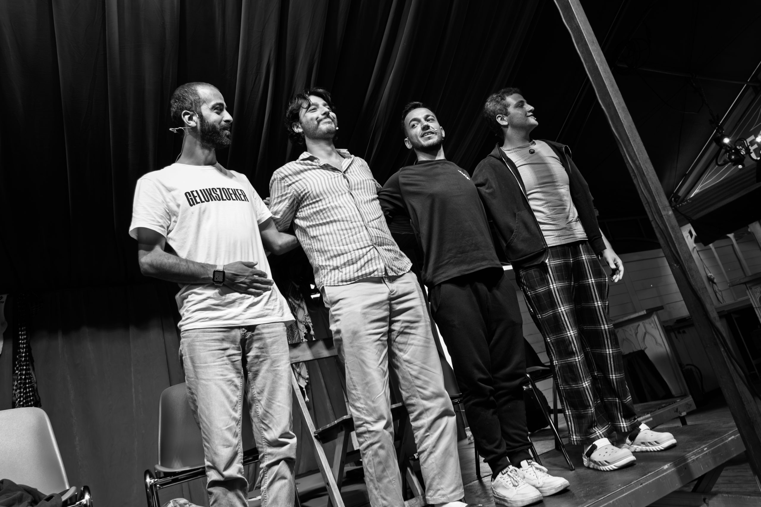 Welcome to the AZC/Welkom bij het AZC