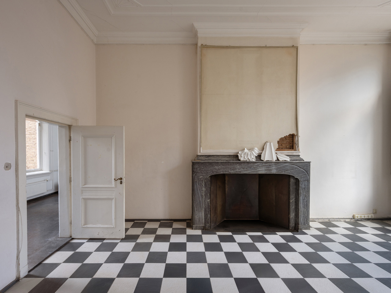 Foto-expositie: ‘Walenweeshuis’ van Roos Aldershoff